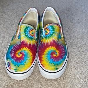 Tye-dye Vans